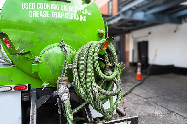 Grease Trap Cleaning of Lebanon crew